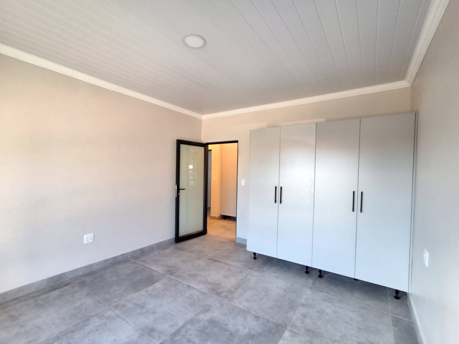 4 Bedroom Property for Sale in Stilbaai Wes Western Cape